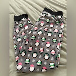 Pillow talk Cozy Soft Holiday Winter Penguin Print Pajamas New No Tags